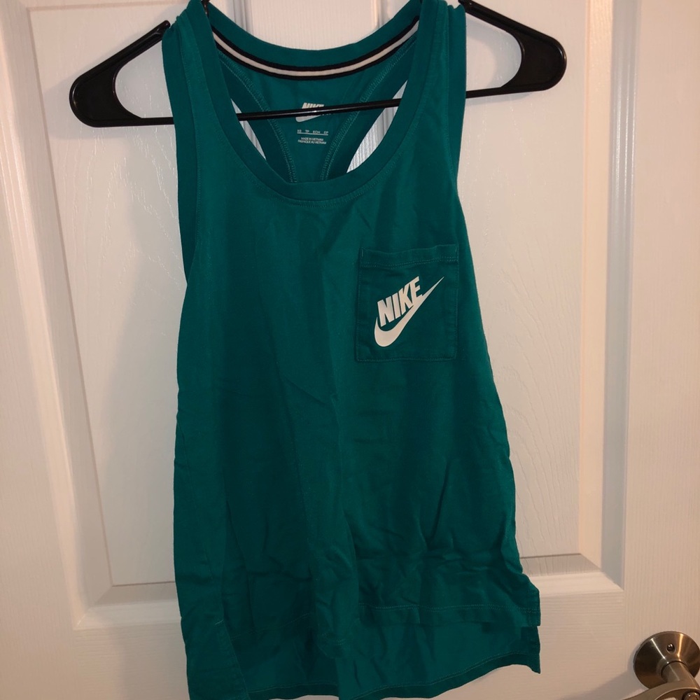 Razorback Tea Sports Tank